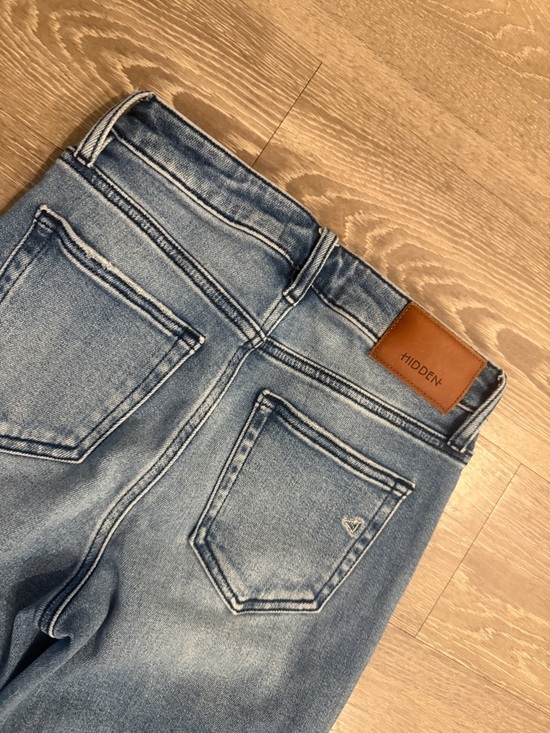 Hidden Jeans Light Wash Distressed Straight Leg Raw Hem Size 25/5 Y2K - Picture 3 of 7